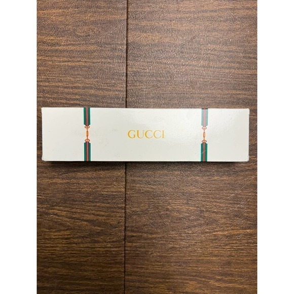 Gucci Women's Croc Embossed Leather Black and Gold Round Watch 4500L with Box - Picture 4 of 11